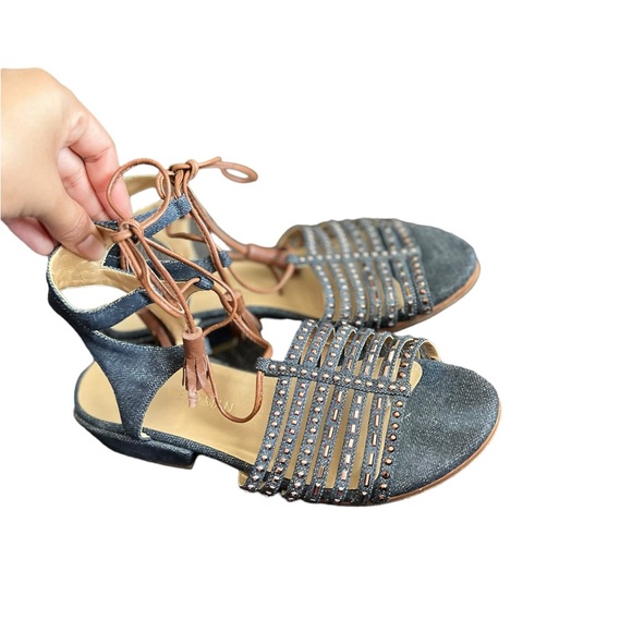 STUART WEITZMAN Skippity Tassel Denim Sandals - Picture 9 of 16